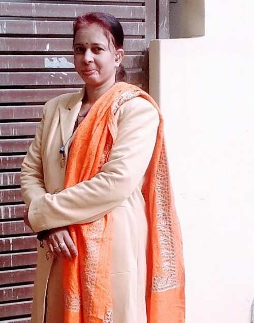Nitya Mishra English,Hindi home tutor in Varanasi.
